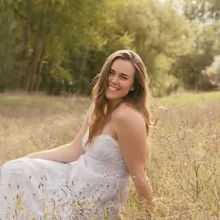 Becca Thompson | Made By Becca Bakery cover
